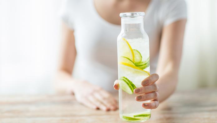 The-Importance-of-Drinking-Water-in-Weight-Loss